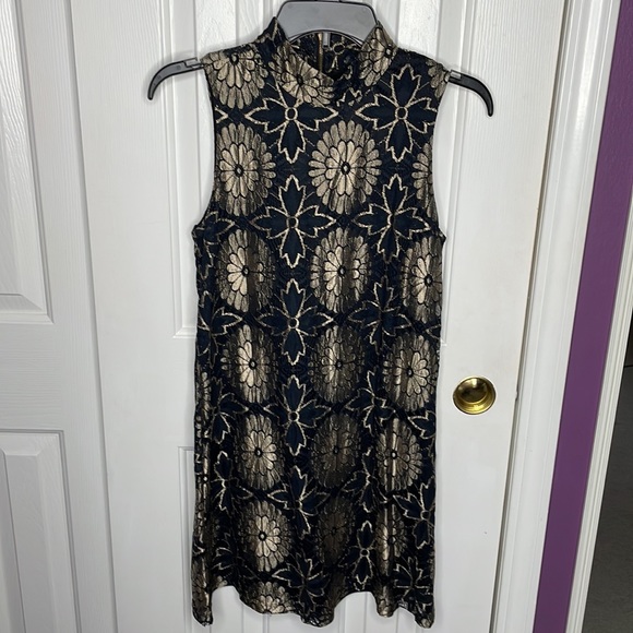 Mimi Chica Dresses & Skirts - Mimi Chica Black and Gold Lace Semi-Formal Cocktail Dress